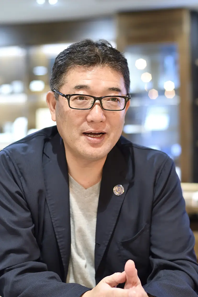 代表取締役社長 高村秀夫